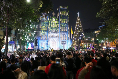 10+ Mặt Hàng Bán Noel và Cách Thức Nhập Hàng Từ Trung Quốc